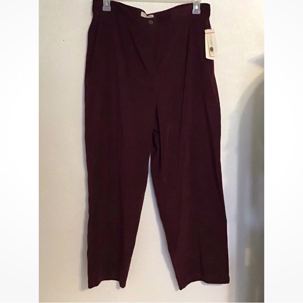 Notations women’s burgundy pants. Size 1X - Picture 3 of 9